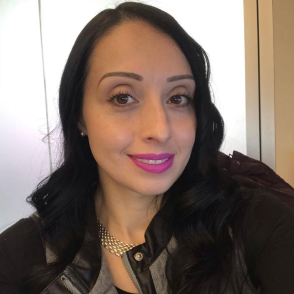 Profile Picture of Veronica Carrero (@caban007) on Poshmark