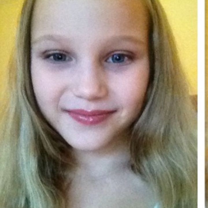 Profile Picture of Iris Wickman (@tassan.com) on Tiktok