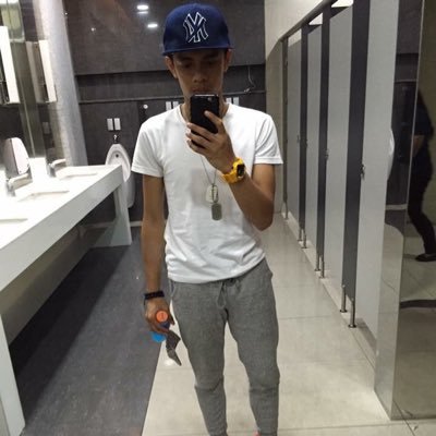 Profile Picture of Reuben James Lazo (@_itsmeBen) on Twitter