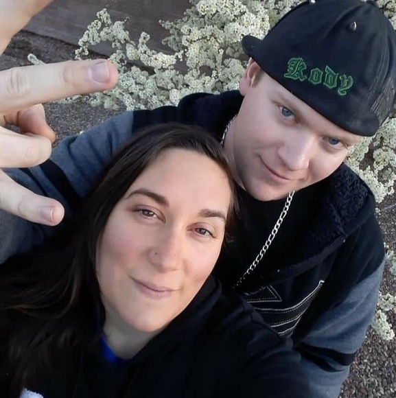 Profile Picture of Ariel Starrs (@firencandy85) on Poshmark