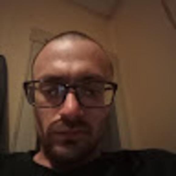 Profile Picture of Kevin Rowland (@rowlandkevin34) on Poshmark