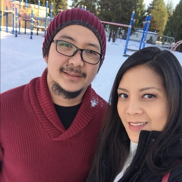 Profile Picture of Inah Almario (@inah_707) on Poshmark