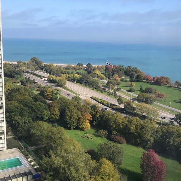 Profile Picture of Patience Joel-taiwo (@jtfolashade) on Poshmark