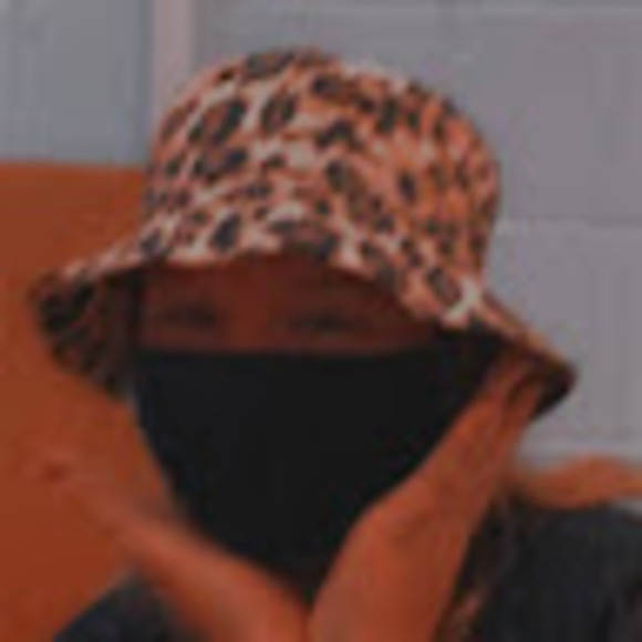 Adelynne Mcelroy - Poshmark Profile Picture of Adelynne Mcelroy (@aemcelroy) on Poshmark