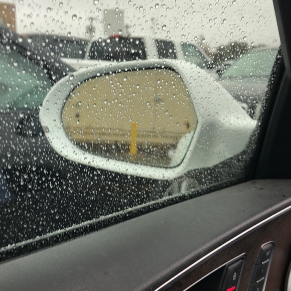 Profile Picture of Glenn Ellis (@silleg5212) on Poshmark