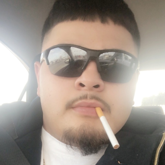 Profile Picture of Frank Bautista (@frank1327) on Poshmark