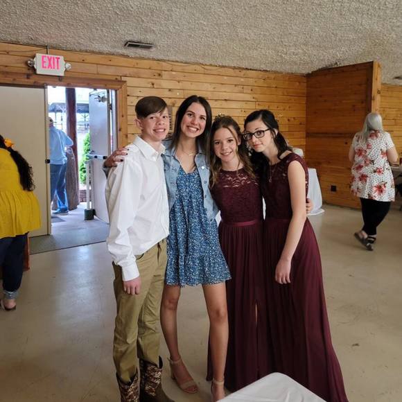 Profile Picture of Mylynn Byall (@mylynnbyall) on Poshmark