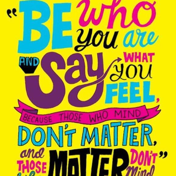 Profile Picture of Shawna marie Matthews (@shawnamwright4) on Poshmark