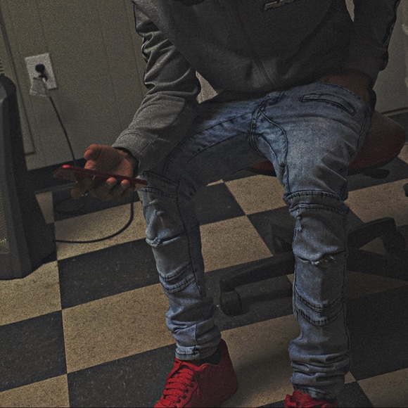 Profile Picture of Jospeh Smith (@jojo5x95) on Poshmark