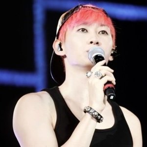 Profile Picture of Septi_hwangliu (@septiya0427) on Myspace