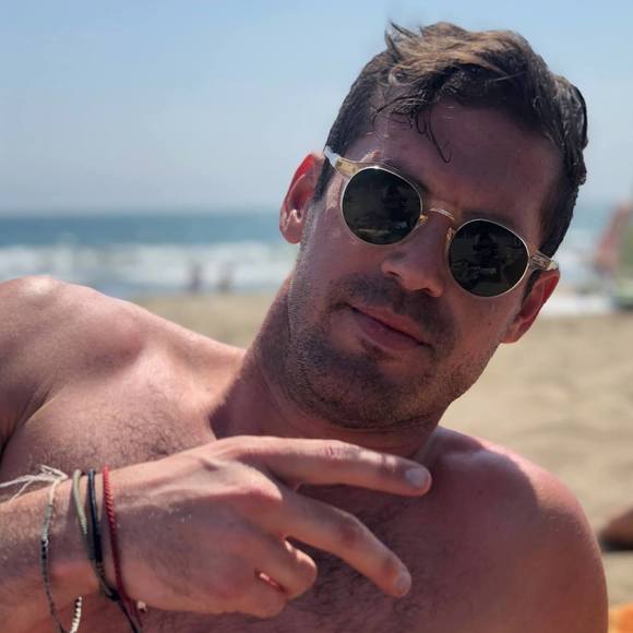 Profile Picture of Ben Falk (@benfalk) on Poshmark