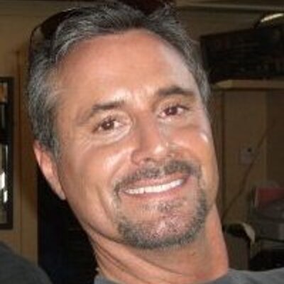 Profile Picture of Gary Kroeger (@Gwaynek) on Twitter