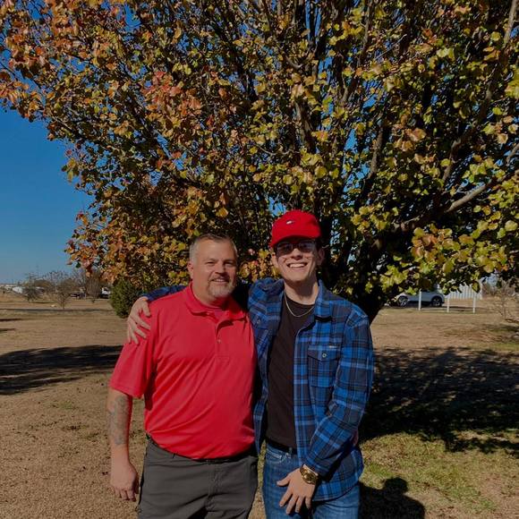 Profile Picture of Griffin Schultz (@gtschultz00) on Poshmark