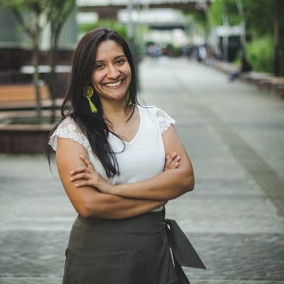 Profile Picture of Ana Erazo (@AnaErazoR) on Twitter