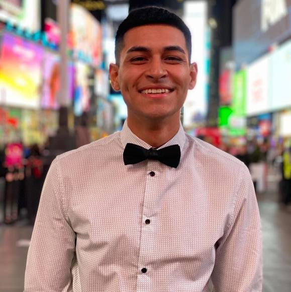 Profile Picture of Daniel Llamas (@danny887112) on Poshmark