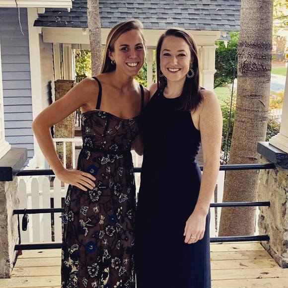 Profile Picture of Kirby Faye (@taylorkf15) on Poshmark