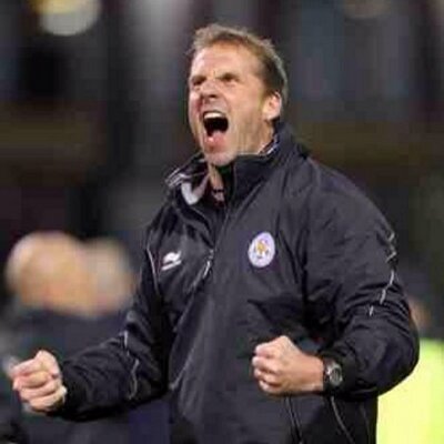 Profile Picture of Mike Stowell (@mstowelly1) on Twitter