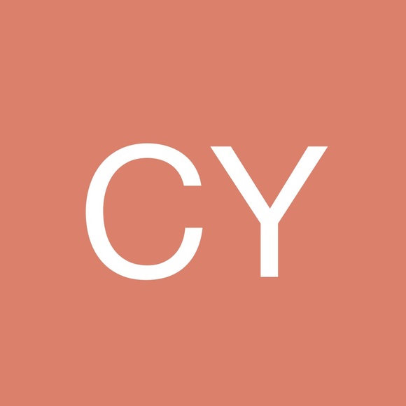 Profile Picture of Christine Yoder (@cyoder57) on Poshmark