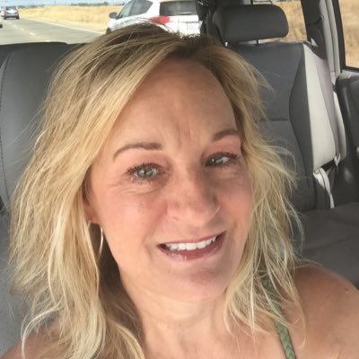 Profile Picture of Lori Rosen (@Lorirosen4) on Twitter