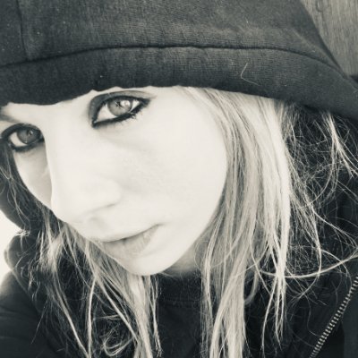 Jenny Ireland - Twitter Profile Picture of Jenny Ireland (@IdreamofNarnia) on Twitter