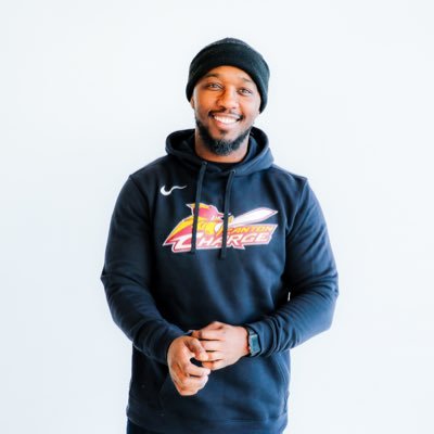 Profile Picture of Joshua Giles Wallace (@JayGWallace) on Twitter