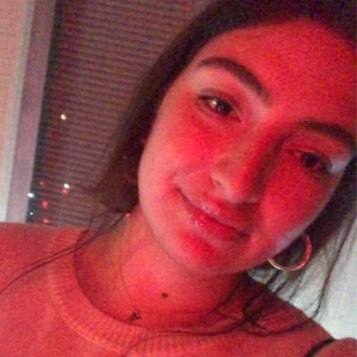 Profile Picture of Leah (@leah_stern) on Twitter