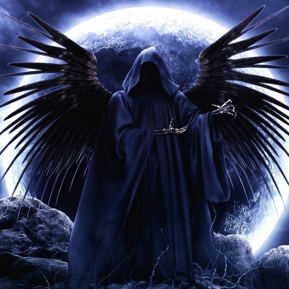 Profile Picture of Velocity Merked (@isingelais1107) on Poshmark