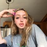 Profile Picture of Ma Maman M'appelle Chlochlo (@croune_) on Instagram