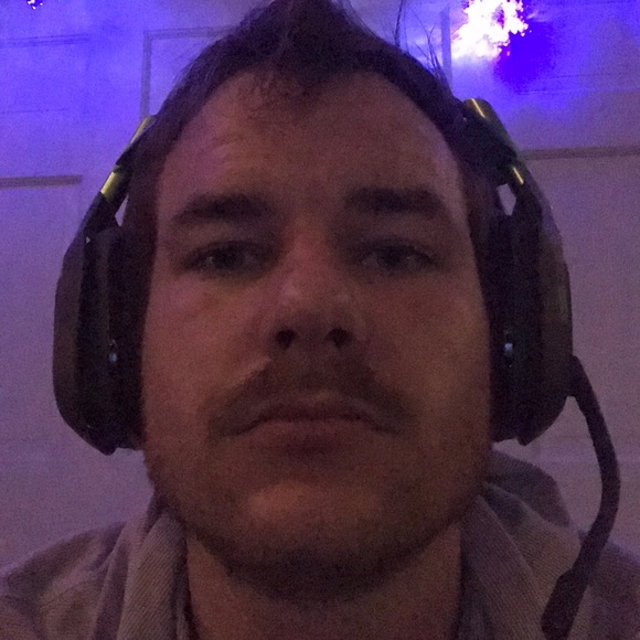 Profile Picture of Brett St john (@trader2008) on Poshmark