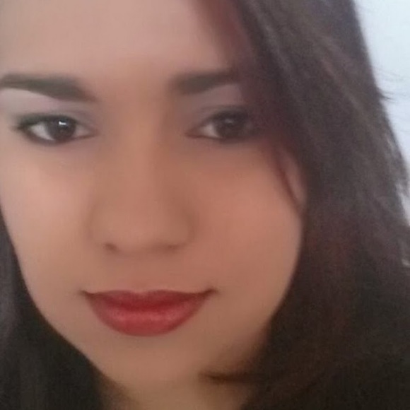 Profile Picture of Regiane papalina Papalina (@rmafdr) on Poshmark