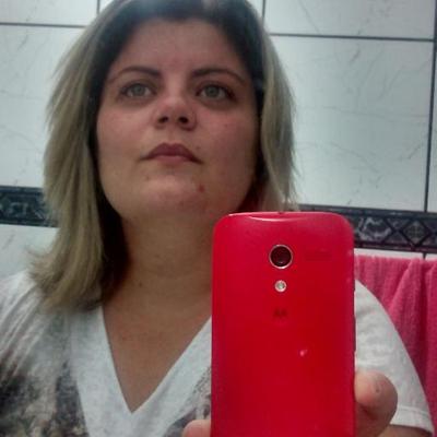 Profile Picture of Cassandra D Silveira (@cassandramoria) on Twitter