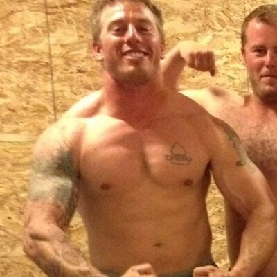 Profile Picture of Jer (@MoneyMakin90) on Twitter