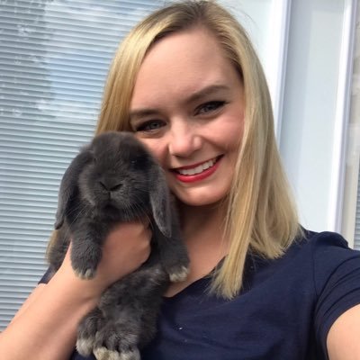 Profile Picture of Mrs. Chloe Baker (@chloecbaker) on Twitter