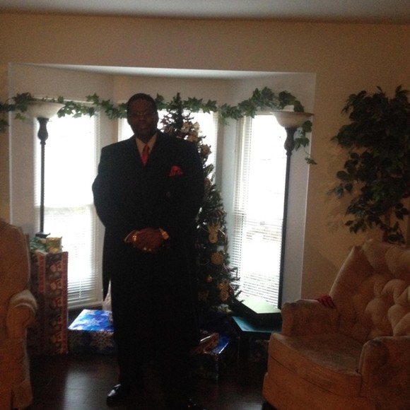 Profile Picture of Charles Pierce (@silkcp) on Poshmark