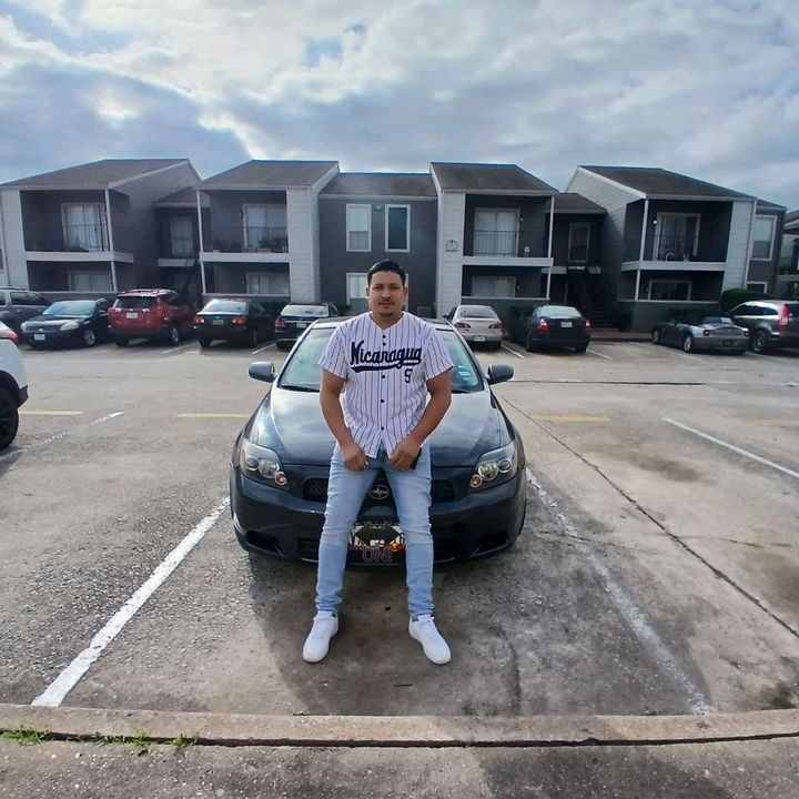 Profile Picture of ˁ˚ᴥ˚ˀ Nꏂꇙ꓄ꄲꋪ U꒒꒒ꄲꋬ🦅🦅 (@nestormartinez1011) on Tiktok