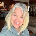 Profile Picture of ʝαи уσυиg (@janetlyoung) on Instagram