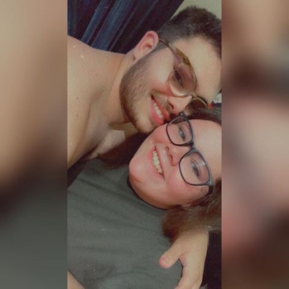 Profile Picture of Rose Connin (@roseconnin) on Poshmark