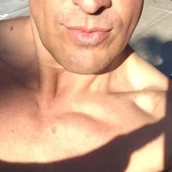 Profile Picture of Jeffrey Thein (@thejeffreyla) on Poshmark