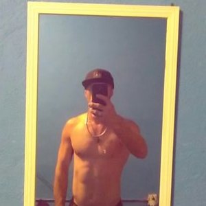 Profile Picture of Marc Earl (@Marcearl7) on Twitter