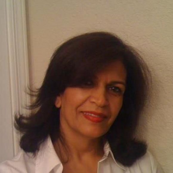 Profile Picture of Zari Azadeh (@zarikhanum) on Poshmark