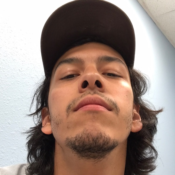 Profile Picture of Bartholomew Kennedy (@bartk2297) on Poshmark