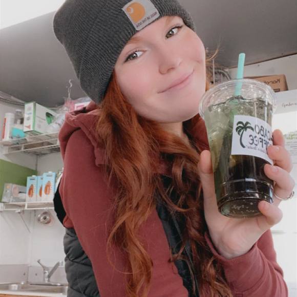 Profile Picture of Kailey Escontrias (@kailey130) on Poshmark