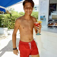 Profile Picture of Davide Centimeri (@davide.centi_02) on Tiktok