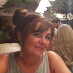 Profile Picture of Lisa Dearing (@lisadearing) on Tiktok