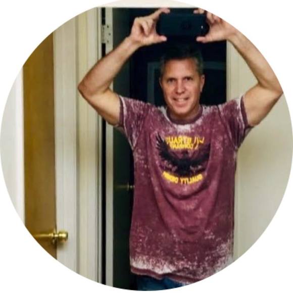 Profile Picture of Anthony Robilio (@anthonyrobo) on Poshmark