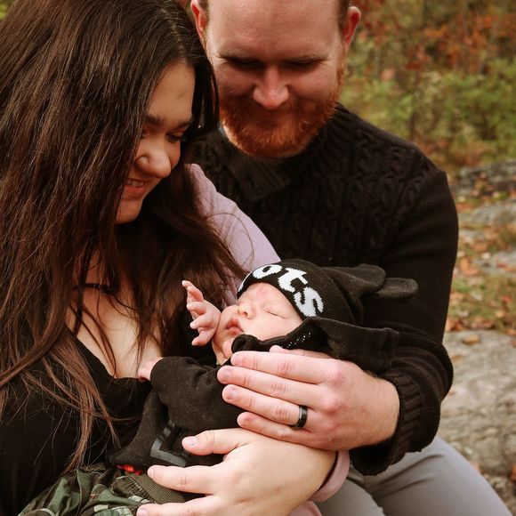 Shelby Cleator - Poshmark Profile Picture of Shelby Cleator (@shelbycleator) on Poshmark