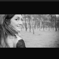 Laura Cabello - Tiktok Profile Picture of Laura Cabello (@lauracabello7) on Tiktok