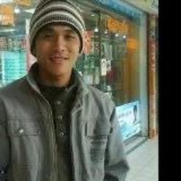 Profile Picture of Yotit Magora (@crisantomagora) on Poshmark