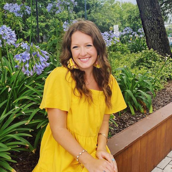 Profile Picture of Chamberlain Ledoyen (@cledoyen) on Poshmark