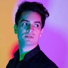 Profile Picture of P!ATD ☼ (@suckmyash) on Twitter